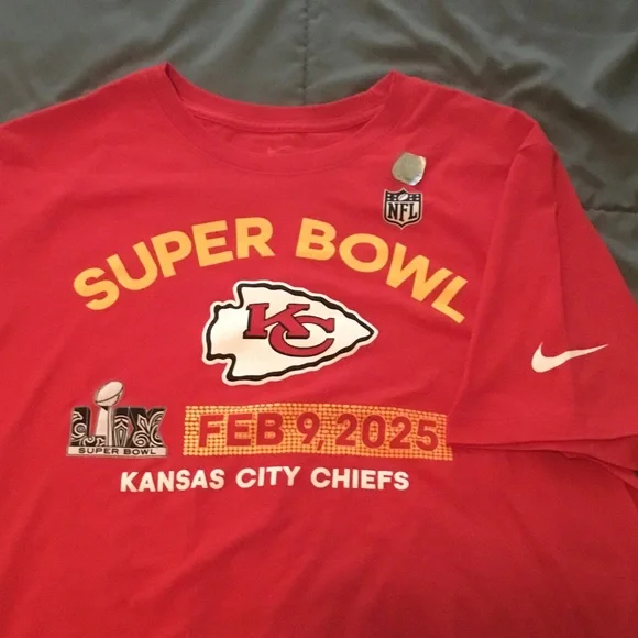 Nike Red Kansas City Chiefs Super Bowl Tee - Picture 2 of 3